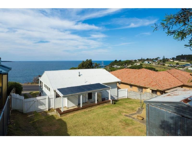 7 Albert Terrace, Eden NSW 2551