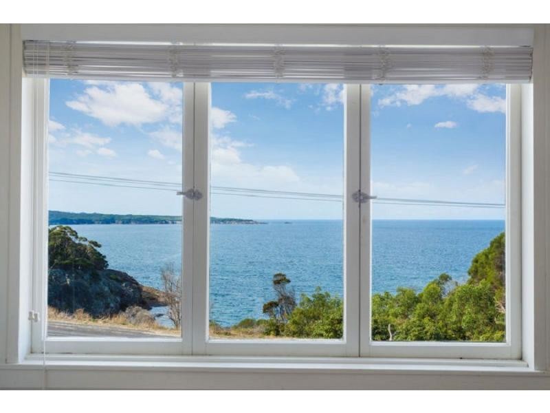 7 Albert Terrace, Eden NSW 2551