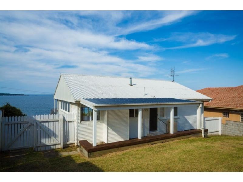 7 Albert Terrace, Eden NSW 2551