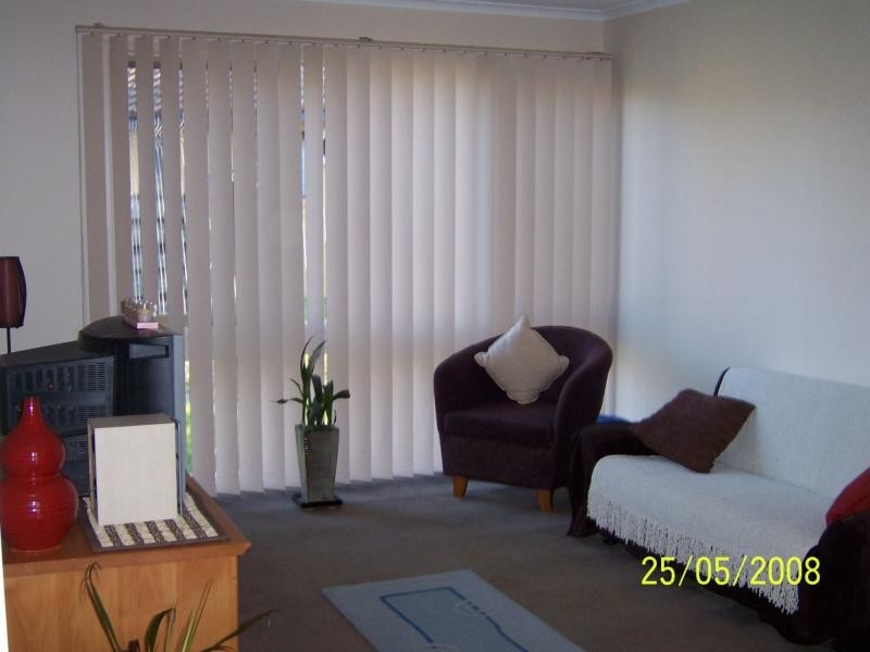Unit 2/9-13 Lakeside Drive, Eden NSW 2551