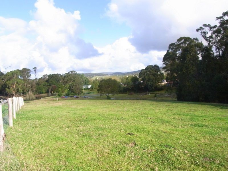 104 Toalla Street, Pambula NSW 2549