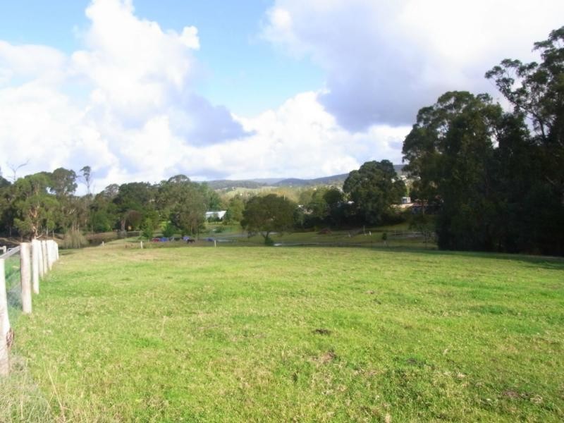104 Toalla Street, Pambula NSW 2549