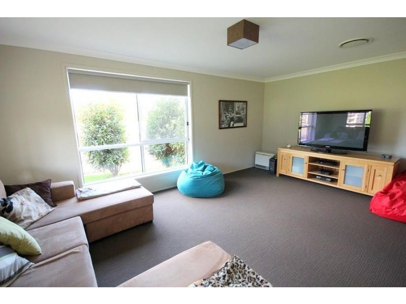104 Toalla Street, Pambula NSW 2549