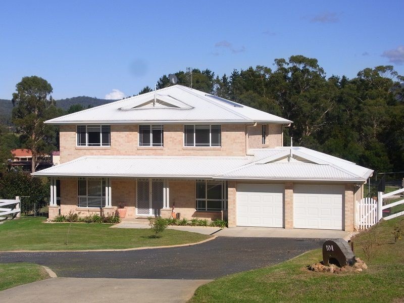 104 Toalla Street, Pambula NSW 2549