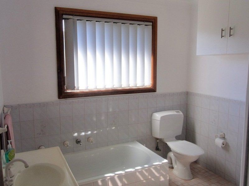 38 Andrea Street, Eden NSW 2551