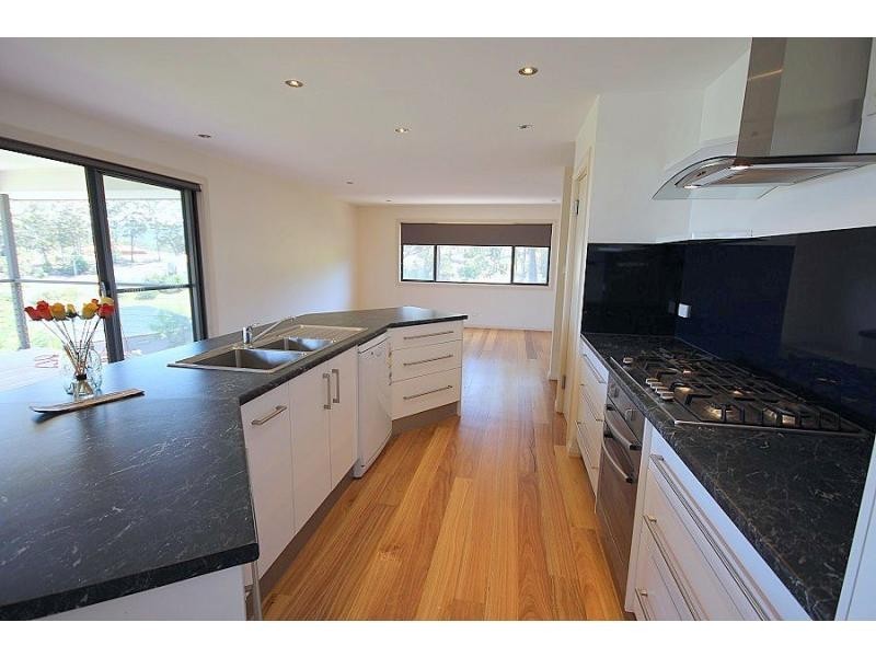 8 Trumpeter Avenue, Eden NSW 2551