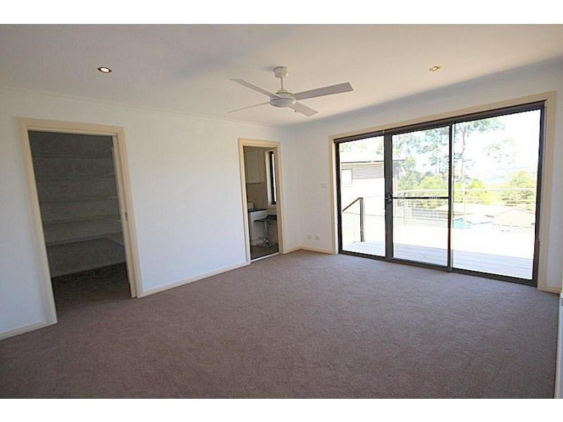 8 Trumpeter Avenue, Eden NSW 2551