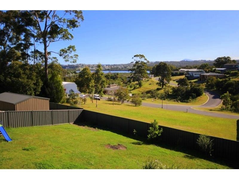 8 Trumpeter Avenue, Eden NSW 2551