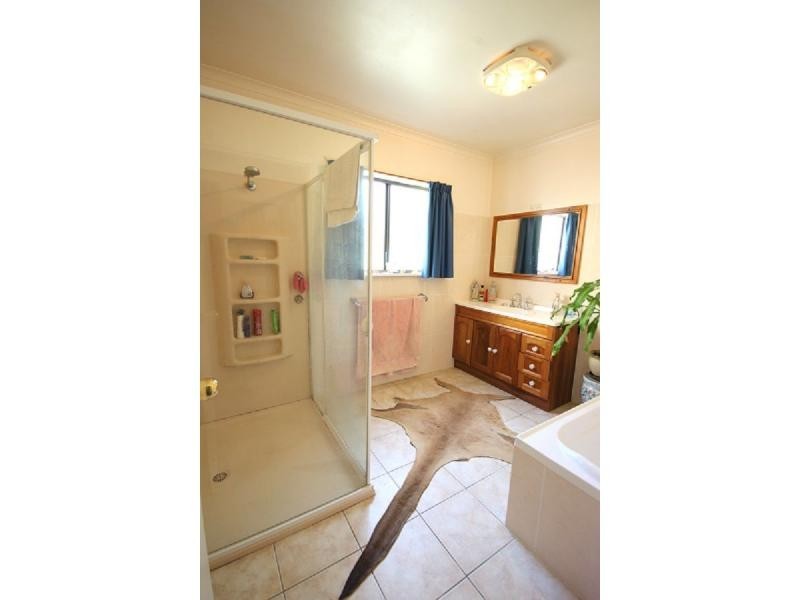 18 West Street, Eden NSW 2551