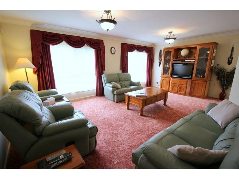 38 Oaklands Road, Pambula NSW 2549