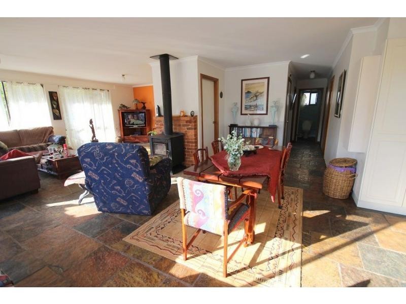 28 Bass Street, Eden NSW 2551