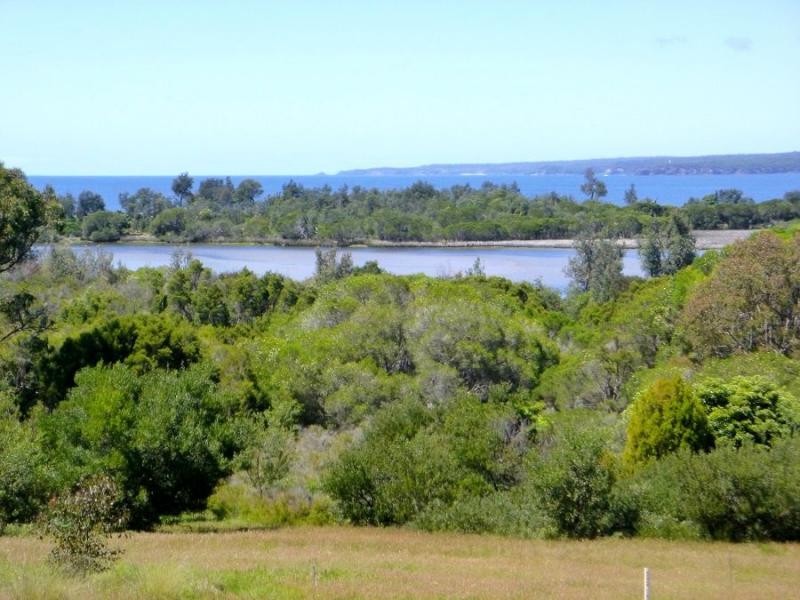 L108 Kingfisher Circuit, Eden NSW 2551