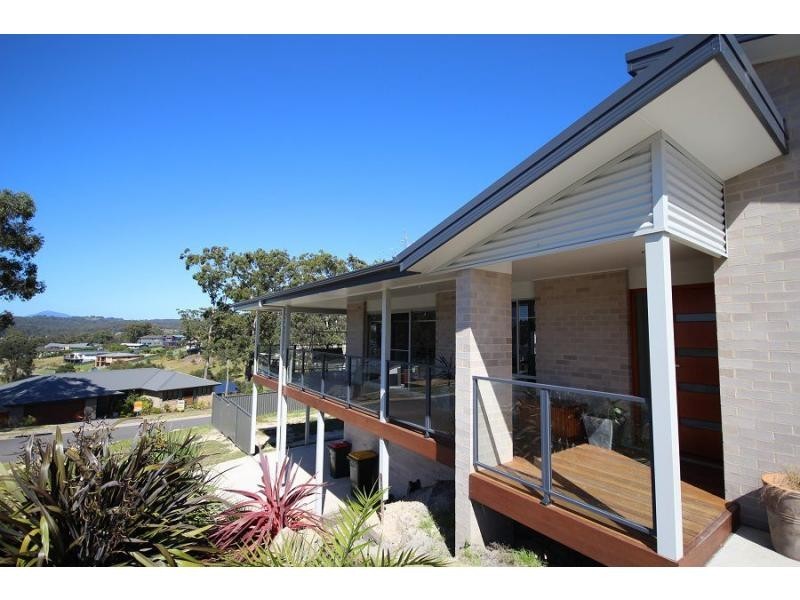 17 Trumpeter Avenue, Eden NSW 2551