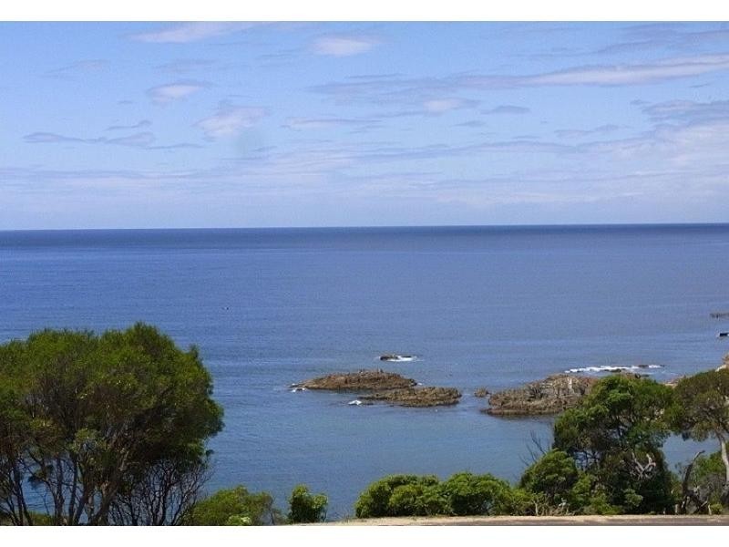 3 Albert Terrace, Eden NSW 2551