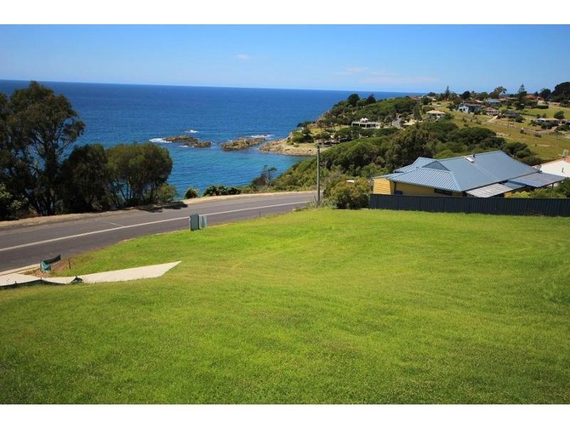 3 Albert Terrace, Eden NSW 2551