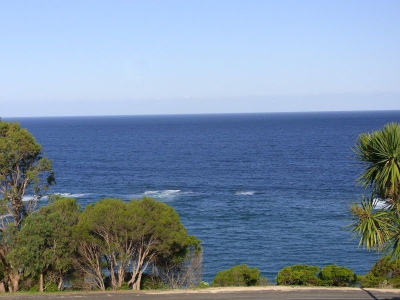 3 Albert Terrace, Eden NSW 2551