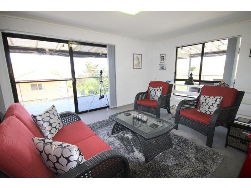 5 Andrea Street, Eden NSW 2551