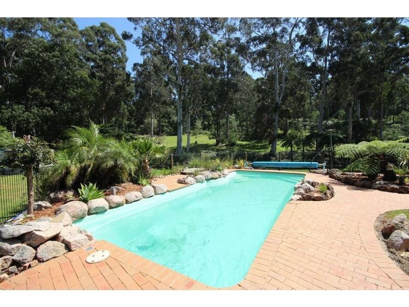 313 Back Creek Road, Lochiel NSW 2549