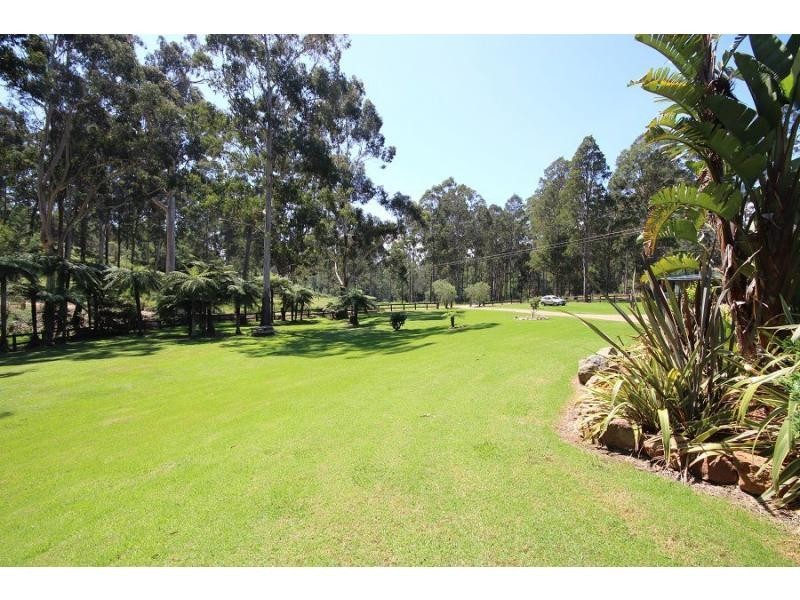 313 Back Creek Road, Lochiel NSW 2549