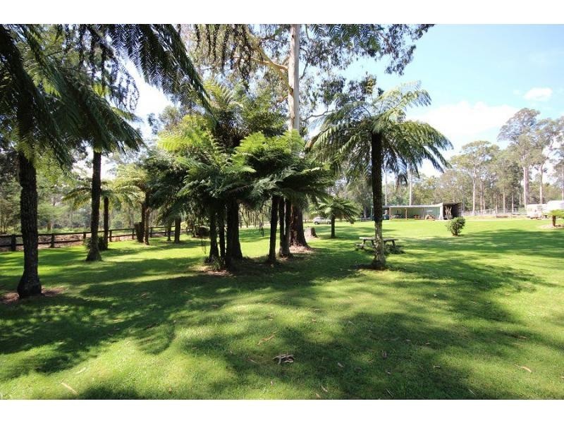 313 Back Creek Road, Lochiel NSW 2549