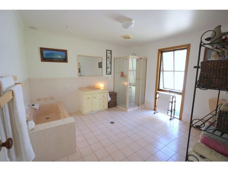 313 Back Creek Road, Lochiel NSW 2549