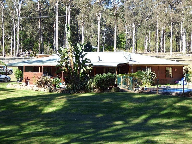 313 Back Creek Road, Lochiel NSW 2549