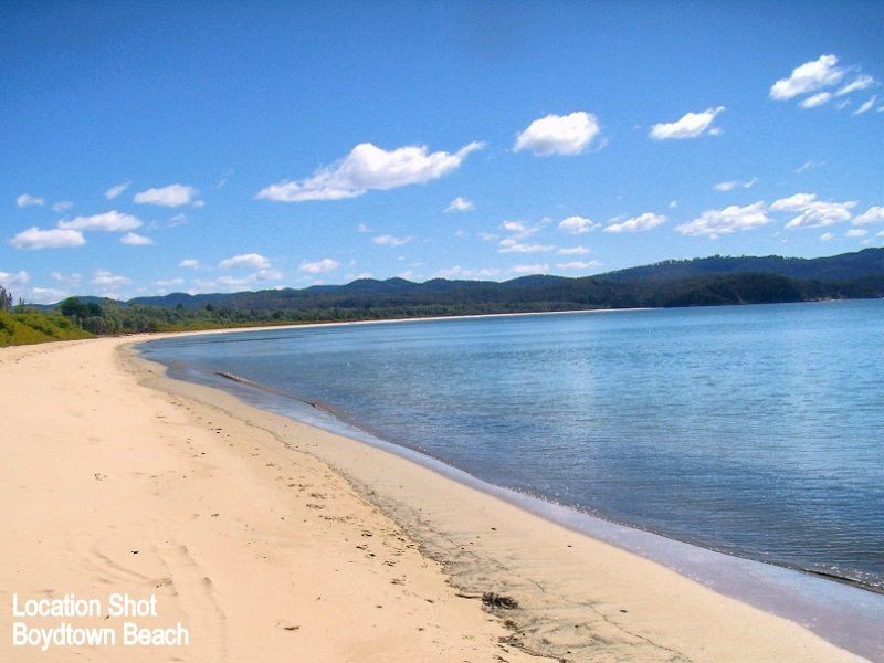 1/37 Ben Boyd Parade, Boydtown NSW 2551