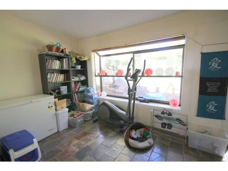 9 Flora Street, Eden NSW 2551