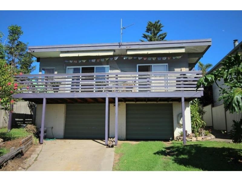 9 Flora Street, Eden NSW 2551
