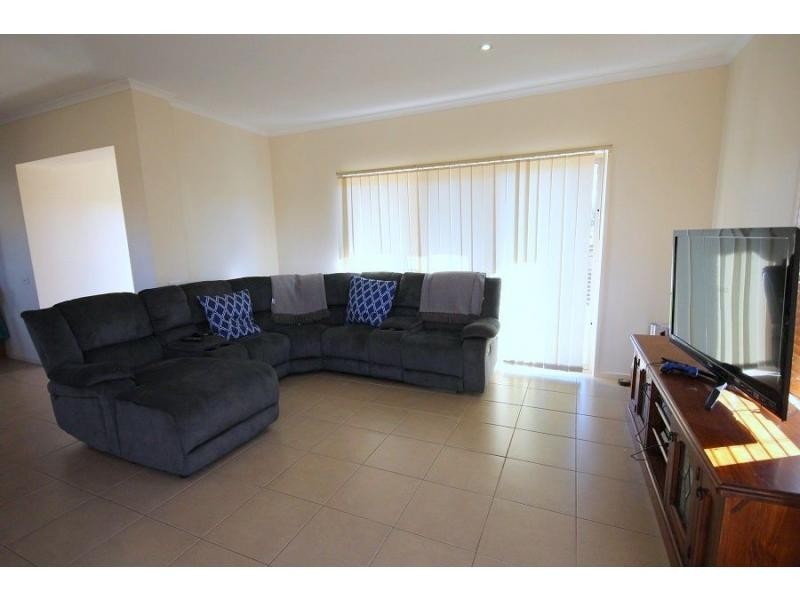 9 Wave Street, Eden NSW 2551