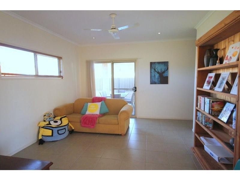9 Wave Street, Eden NSW 2551