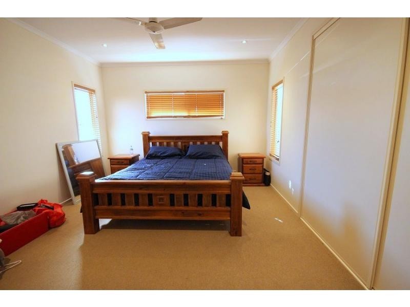 9 Wave Street, Eden NSW 2551