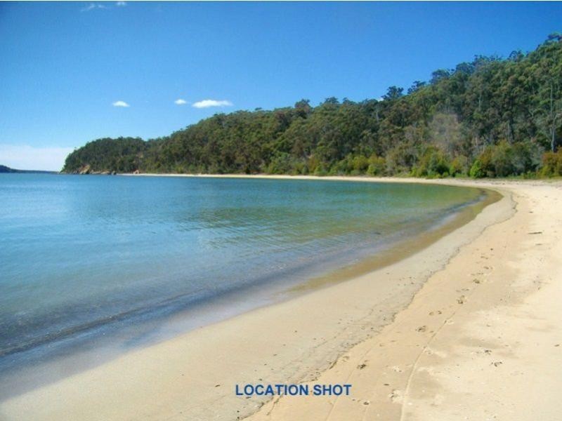 2/37 Ben Boyd Parade, Eden NSW 2551