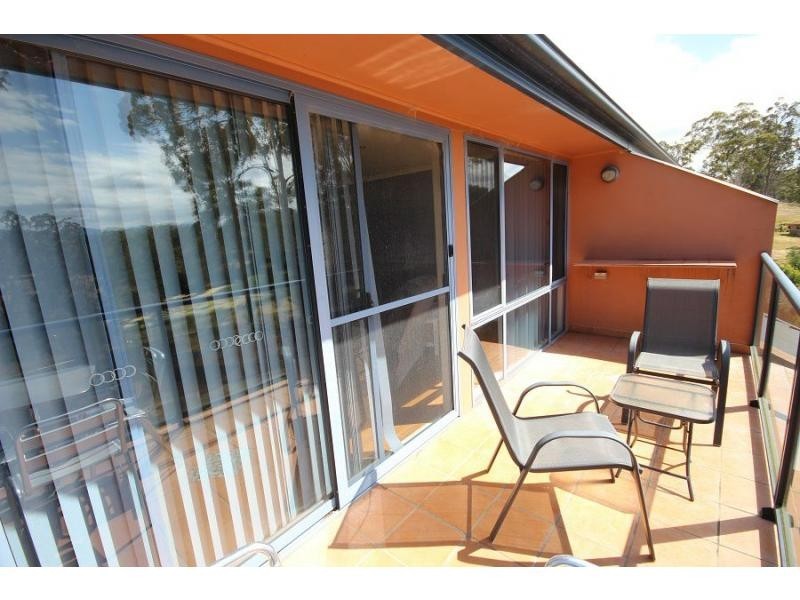 2/37 Ben Boyd Parade, Eden NSW 2551