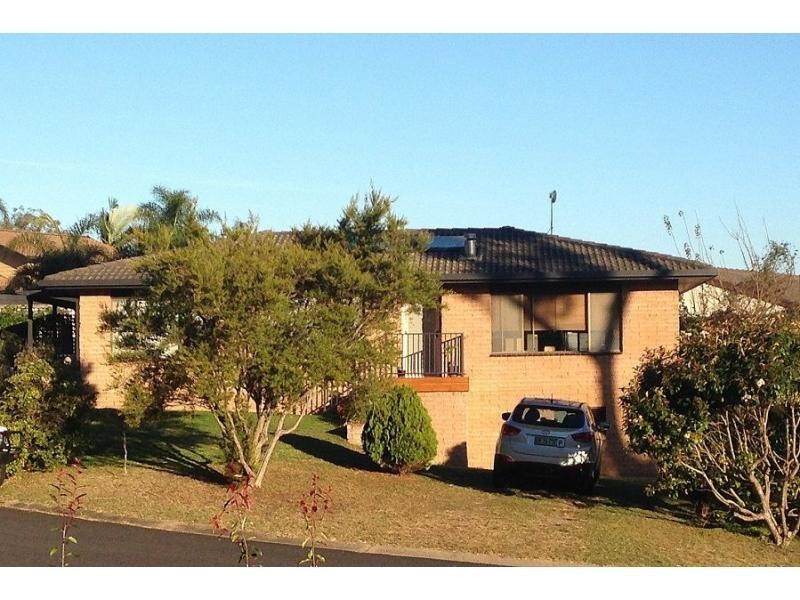 13 Idlewilde Crescent, Pambula NSW 2549