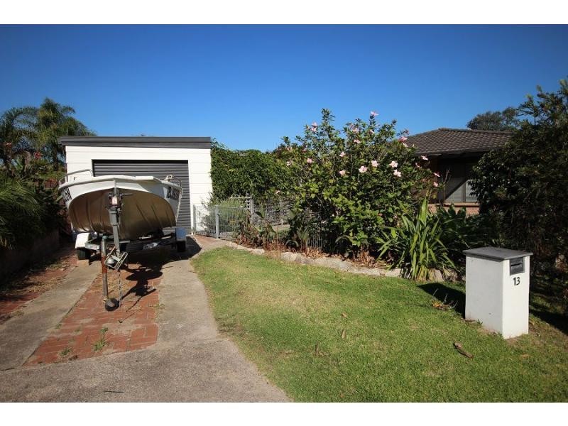 13 Idlewilde Crescent, Pambula NSW 2549