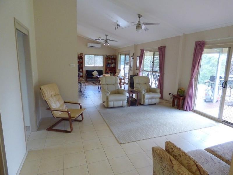 9 Bindaree Road, Lochiel NSW 2549