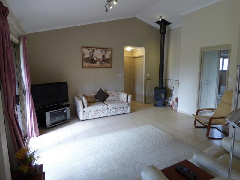 9 Bindaree Road, Lochiel NSW 2549