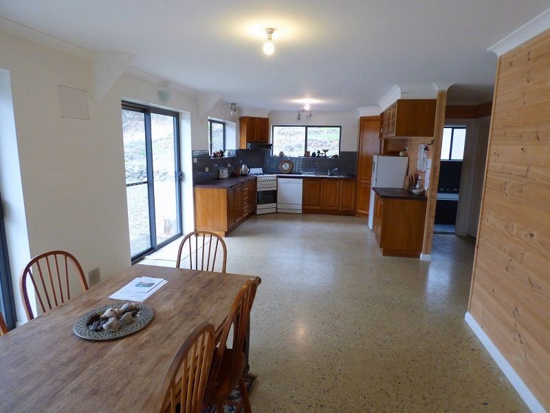 41 Kiaka Road, Nethercote NSW 2549