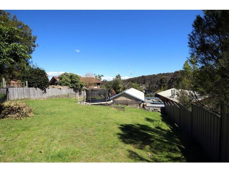 25 Andrea Street, Eden NSW 2551