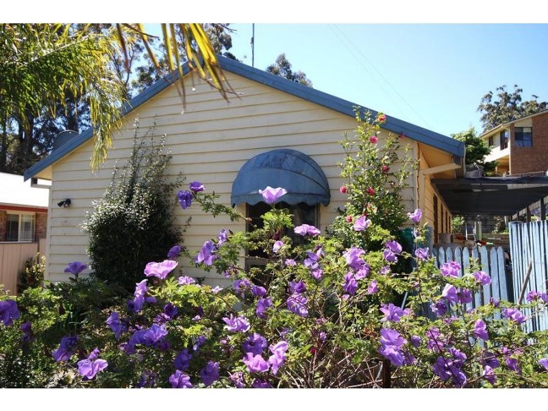 25 Andrea Street, Eden NSW 2551