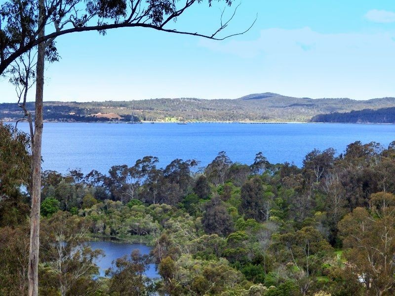 13 Whale Cove Circuit, Eden NSW 2551