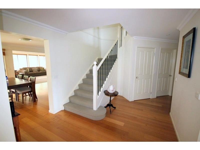 10 Kingfisher Circuit, Eden NSW 2551