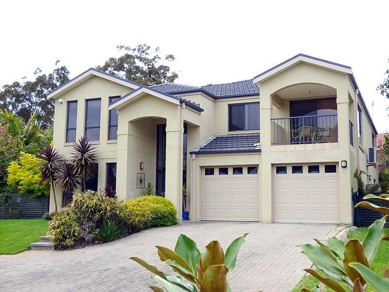 10 Kingfisher Circuit, Eden NSW 2551