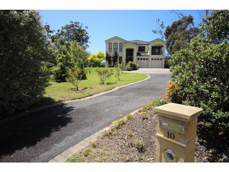10 Kingfisher Circuit, Eden NSW 2551