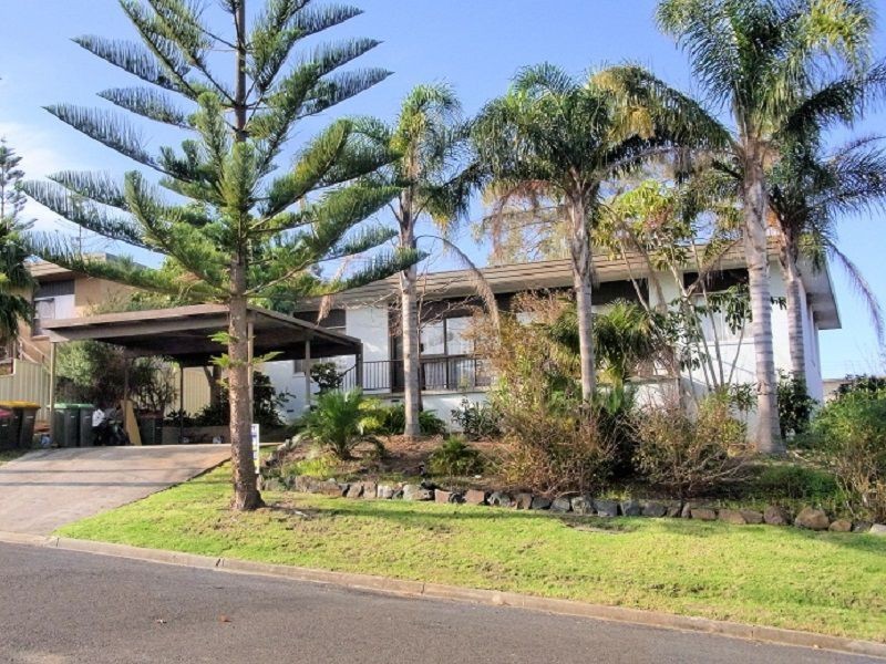 4 Andrea Street, Eden NSW 2551