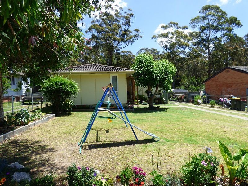35 Cook Drive, Eden NSW 2551