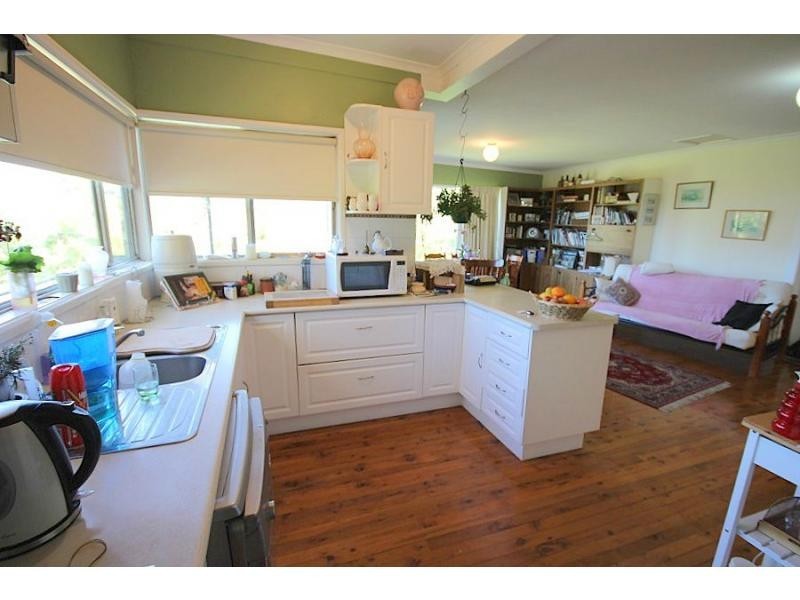 1012 Back Creek Road, Lochiel NSW 2549