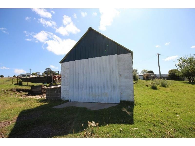 1012 Back Creek Road, Lochiel NSW 2549