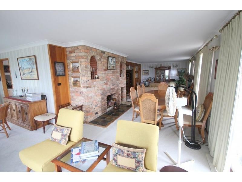 16 Yule Street, Eden NSW 2551